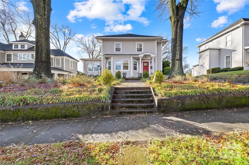 209 3rd Ave, Gastonia, NC 28052