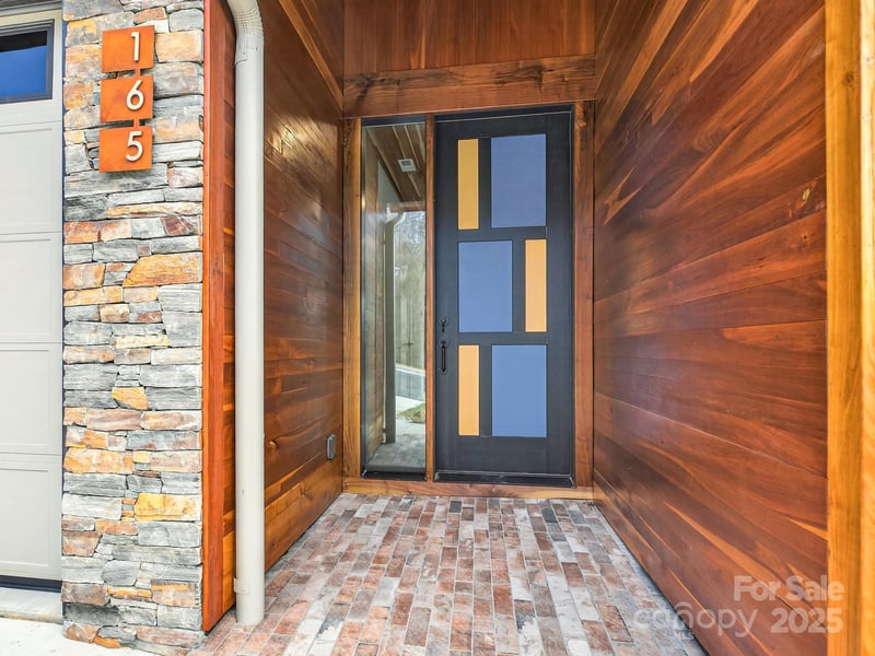 165 Abundance Rn #8, Asheville, NC 28805