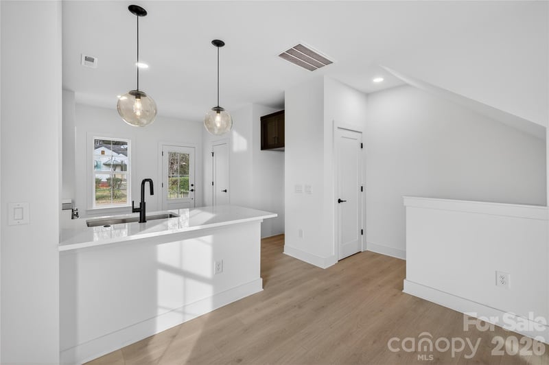 1019 Carter Ave #31, Charlotte, NC 28206