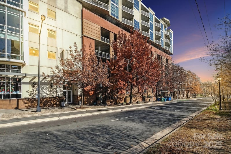505 Sixth St #304, Charlotte, NC 28202