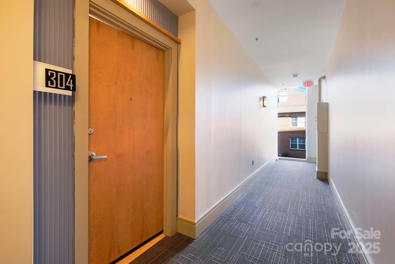 505 Sixth St #304, Charlotte, NC 28202