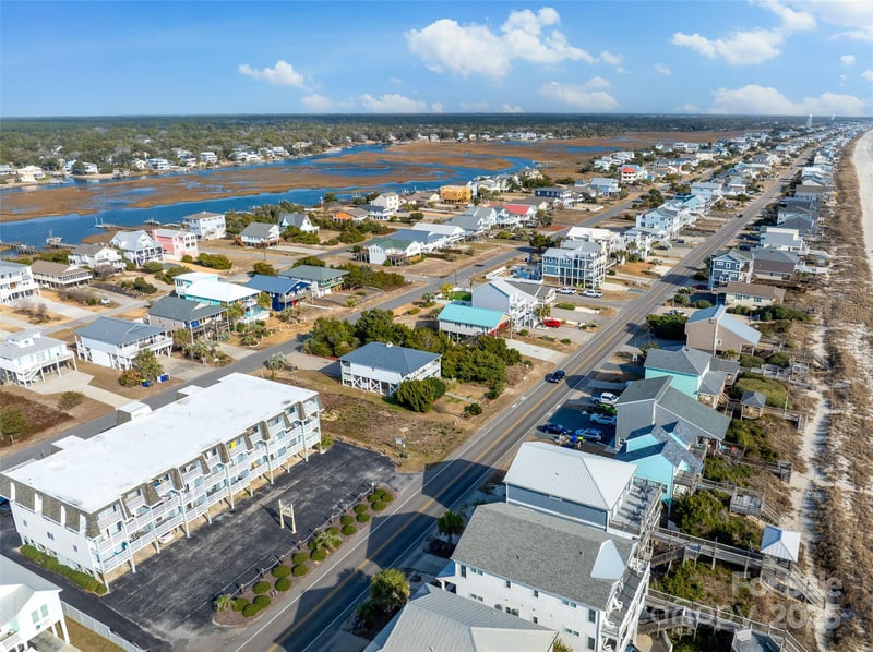 2714 Beach Dr, Oak Island, NC 28465