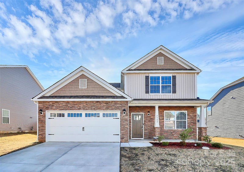 7347 Teague Dr, Gastonia, NC 28056