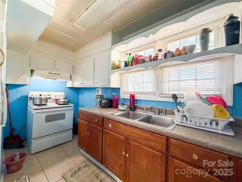 618 Clyde St, Gastonia, NC 28052