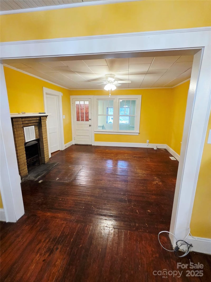 703 Buffalo St, Shelby, NC 28150