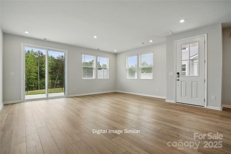 1217 Vibrant Rd, Charlotte, NC 28215