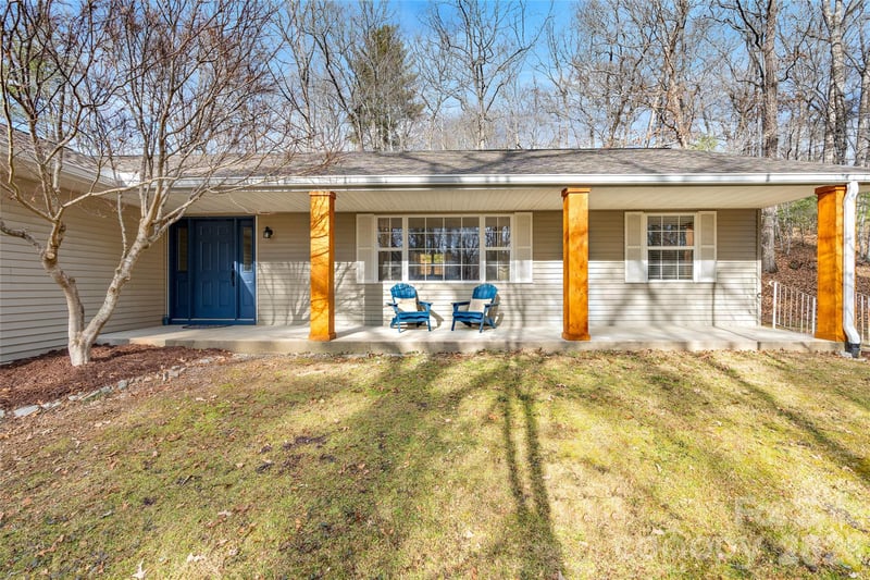 177 Country Rd, Brevard, NC 28712