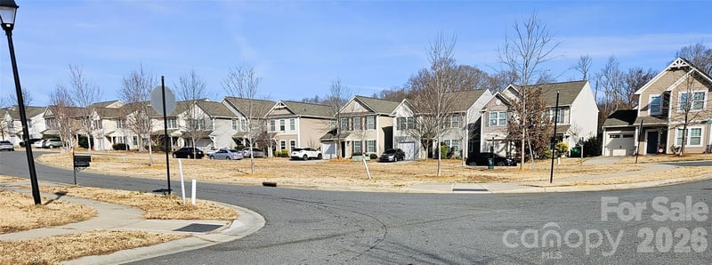 10703 Derryrush Dr, Charlotte, NC 28213