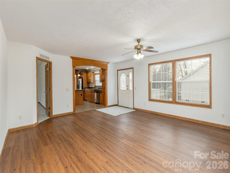 65 Philips Ct, Fletcher, NC 28732