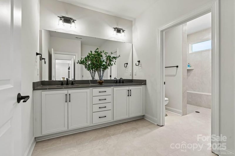 4180 Creek Bridge Cir, Charlotte, NC 28213