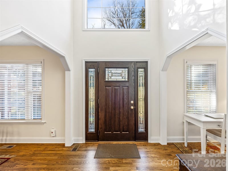 105 Boyd Dr, Flat Rock, NC 28731
