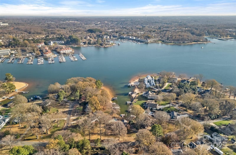 18032 Nantz Rd, Cornelius, NC 28031