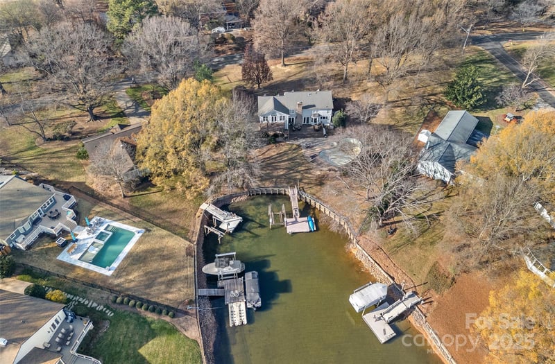 18032 Nantz Rd, Cornelius, NC 28031
