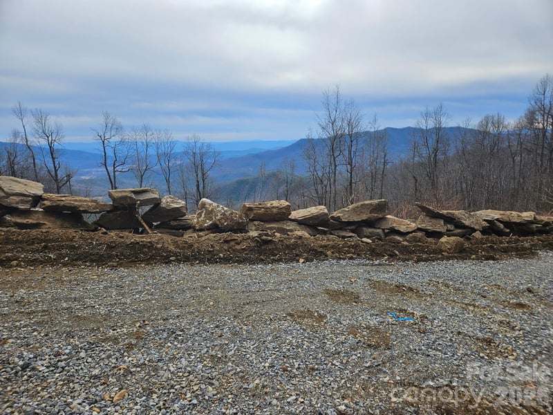 TBD Osborne Knob Rd, Little Switzerland, NC 28749