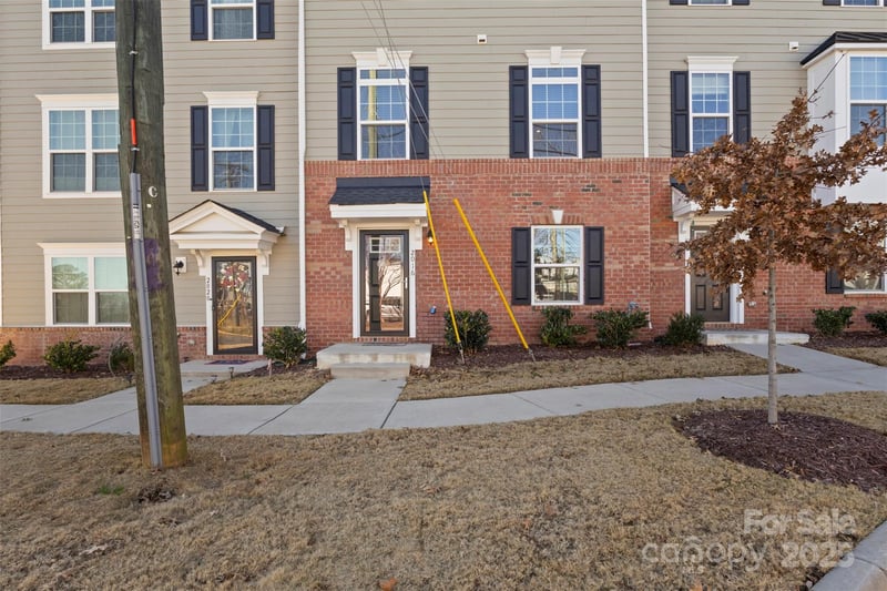 2016 Tupelo Grove Ln, Gastonia, NC 28054