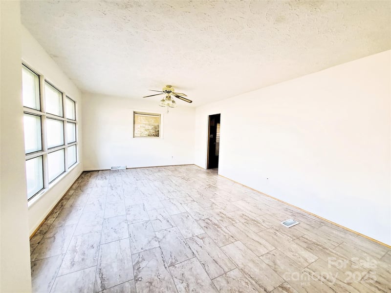1303 Hunt St, Shelby, NC 28152