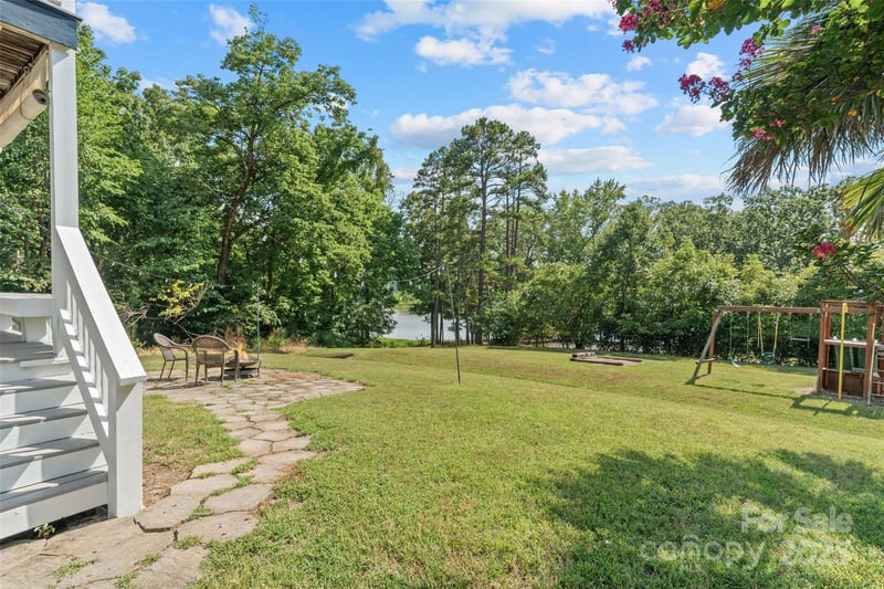 335 Carroll Cv, Clover, SC 29710
