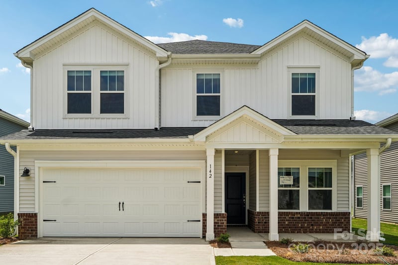 2073 Sunflower Cir, Newton, NC 28658