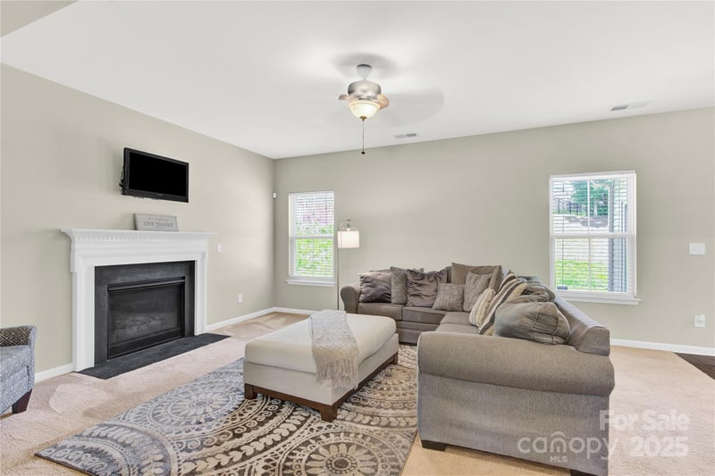 7339 Dover Mill Dr, Concord, NC 28025
