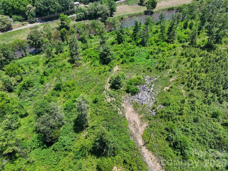 347 Richland Creek Rd, Clyde, NC 28721