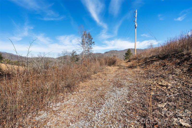 347 Richland Creek Rd, Clyde, NC 28721