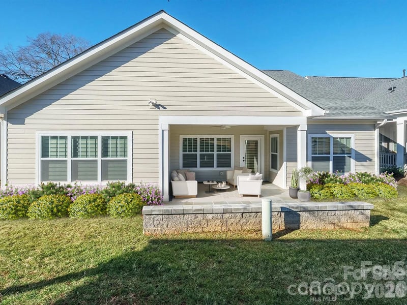 1109 Bunch Dr, Statesville, NC 28677