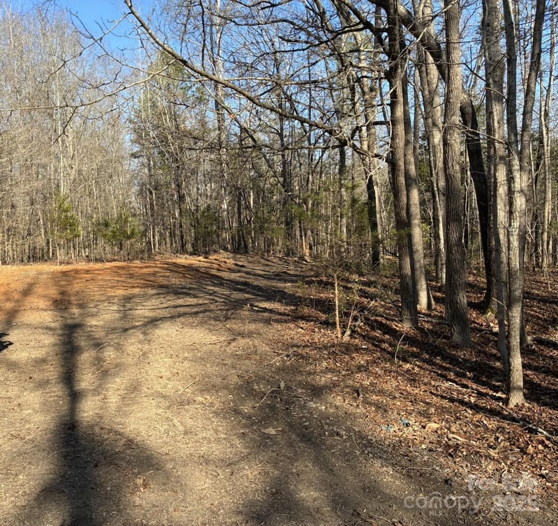 5482 Old Winnsboro Rd, Great Falls, SC 29055