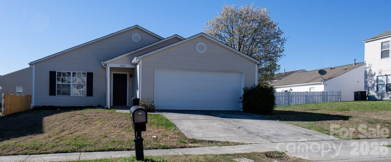 11055 Thousand Oaks Dr, Huntersville, NC 28078