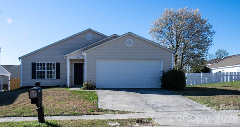 11055 Thousand Oaks Dr, Huntersville, NC 28078