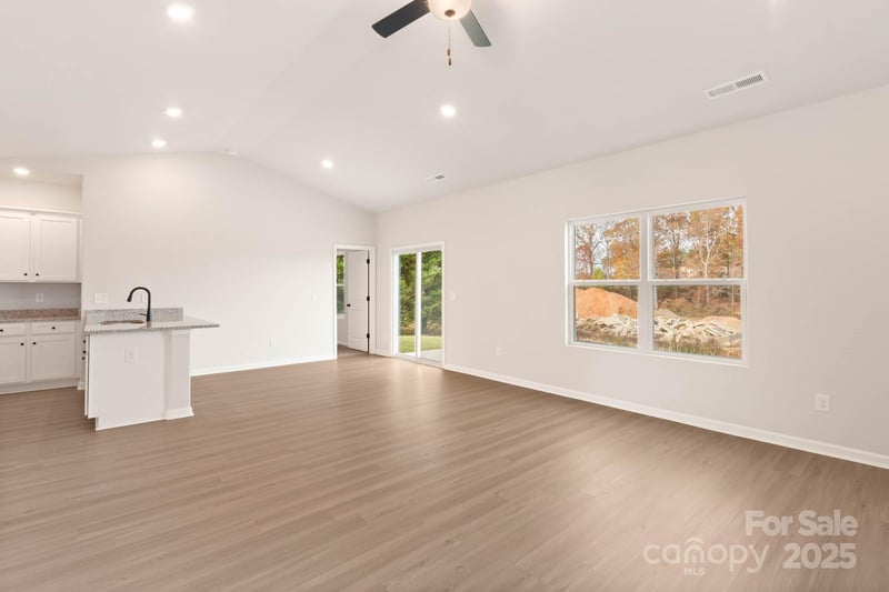 3346 Yorkshire Dr, Gastonia, NC 28052