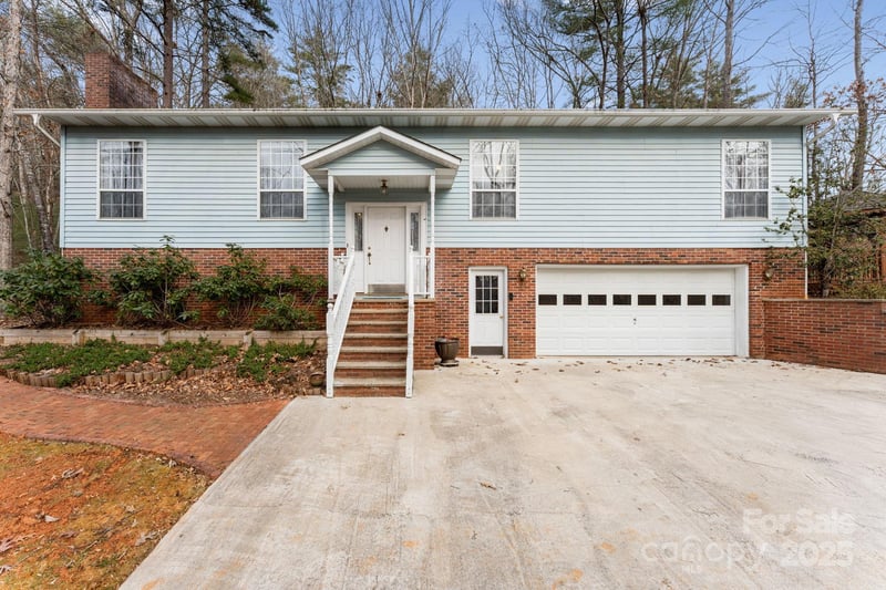 184 Trimont Mountain Rd, Franklin, NC 28734