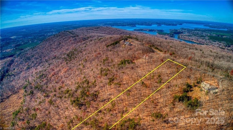1644 Sierra Trace Rd, Denton, NC 27239