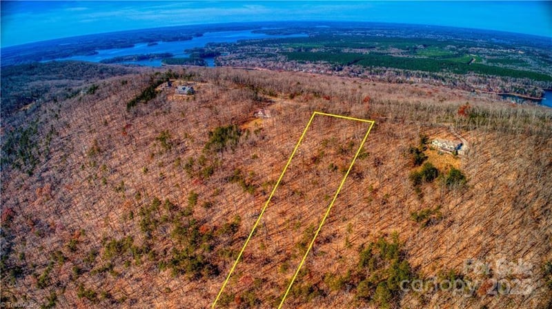 1644 Sierra Trace Rd, Denton, NC 27239