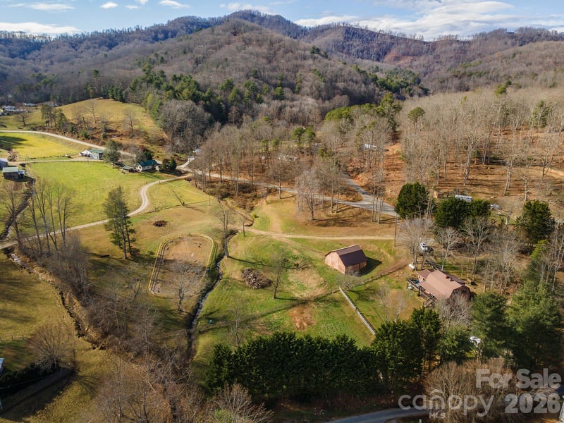 366 Dix Creek #2 Rd, Leicester, NC 28748