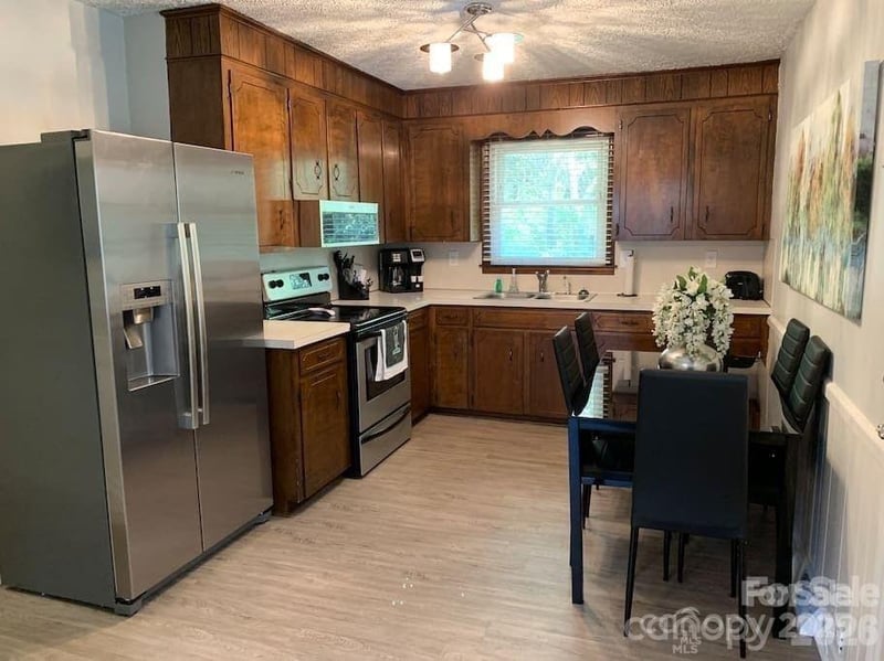 2706 and 2708 Harwell St, Claremont, NC 28610