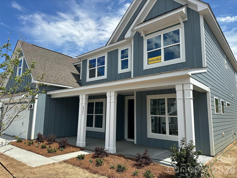 2241 Tabor Rd, Sherrills Ford, NC 28673
