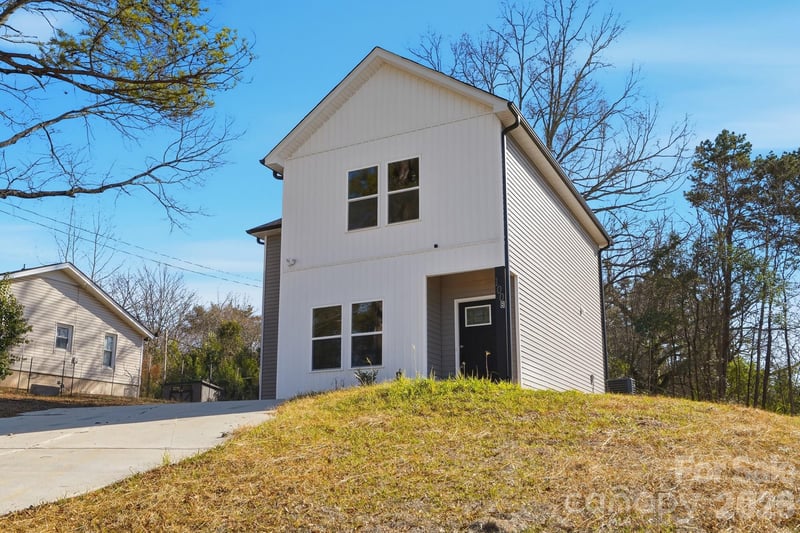 100 Boyette Dr #B, Albemarle, NC 28001