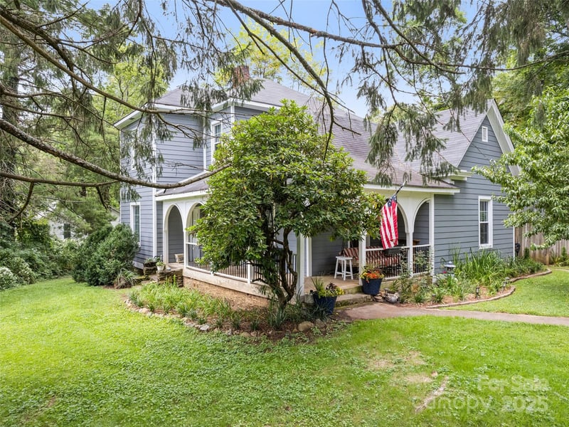 145 Shackford St #3, Waynesville, NC 28786