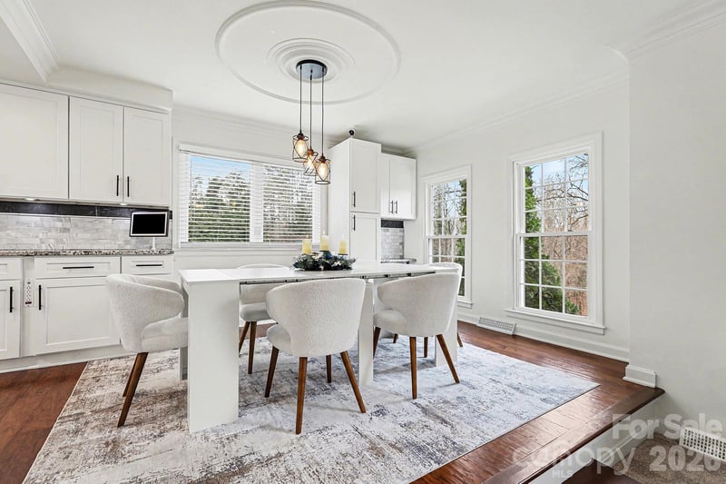 123 Old Bell Rd, Charlotte, NC 28270