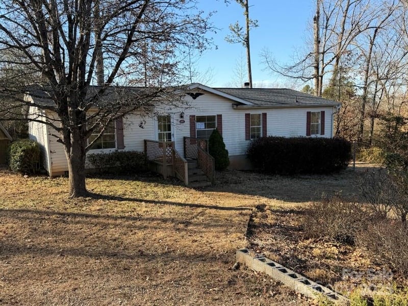 2687 1st Ave, Catawba, NC 28609