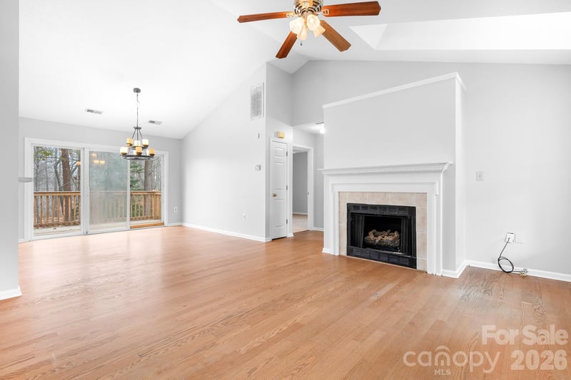 177 Highland Woods Ct, Denver, NC 28037