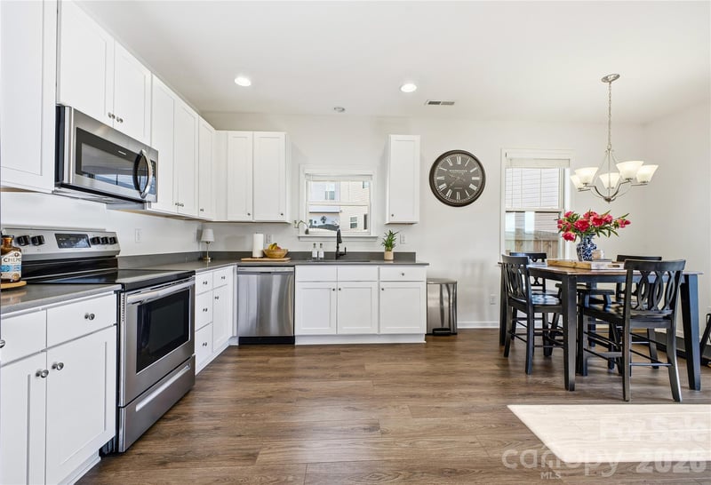 600 Cardwell Ln, Fletcher, NC 28732