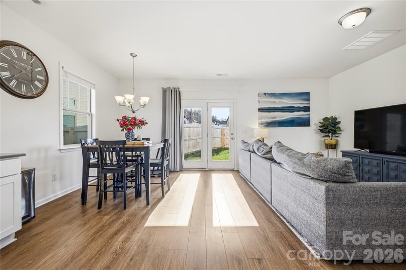 600 Cardwell Ln, Fletcher, NC 28732
