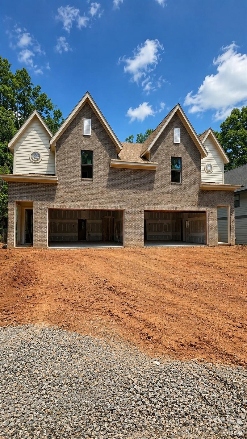 2625 Springway Dr, Charlotte, NC 28205