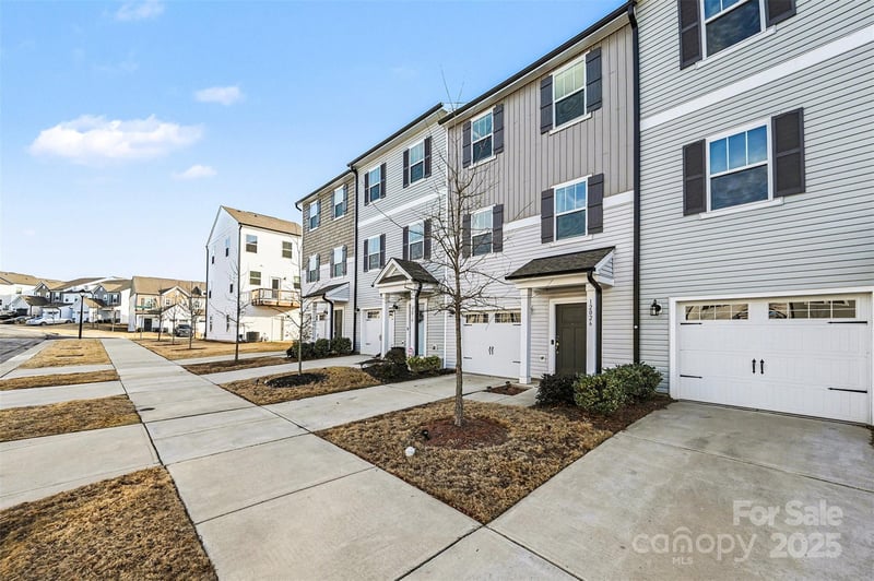 12026 Chesapeake Mallard Dr, Charlotte, NC 28262