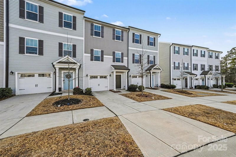 12026 Chesapeake Mallard Dr, Charlotte, NC 28262