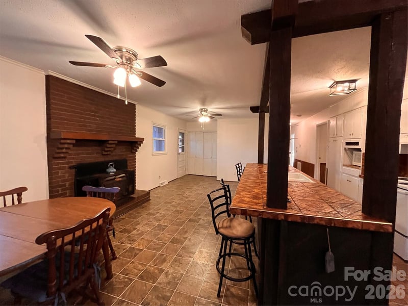 101 Sherry Dr, Stanley, NC 28164