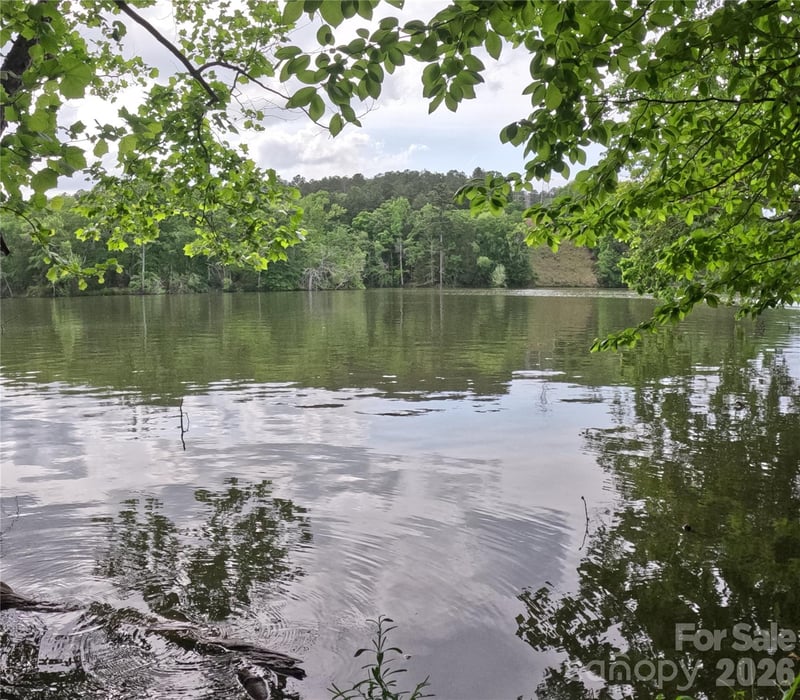 3111 Catawba Rd, Great Falls, SC 29055