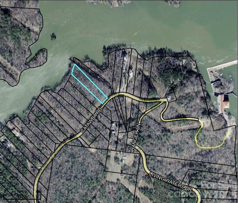 3111 Catawba Rd, Great Falls, SC 29055