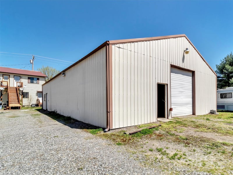 29 Asbury Rd, Waynesville, NC 28785